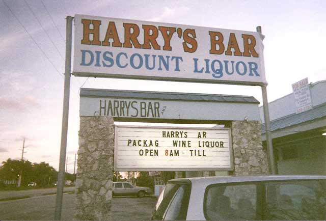Harry's Bar in Tavernier, Florida