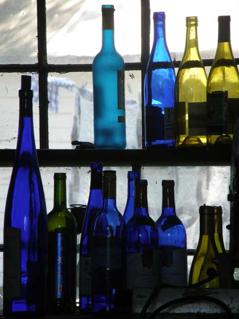 Eastern North Carolina B&B recycles wine bottles