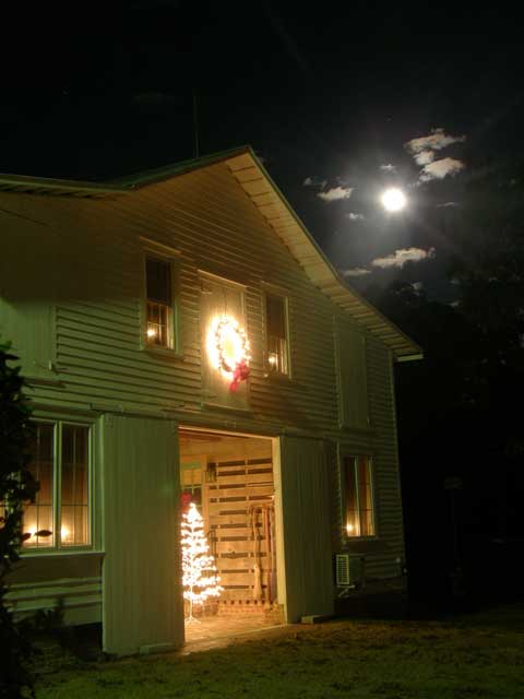 North Carolina Bed and Breakfast Christmas getaway by moonlight