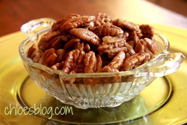 Honey roasted pecan recipe from Big Mill Bed and Breakfast near Greenville, NC | chloesblog.com